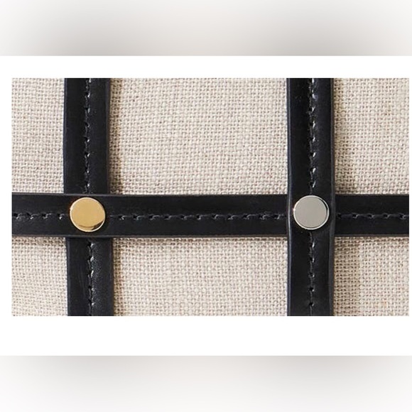 STAUD Sebastián Linen Moon Crescent Handbag with leather cage, and pin cushions - Picture 4 of 4